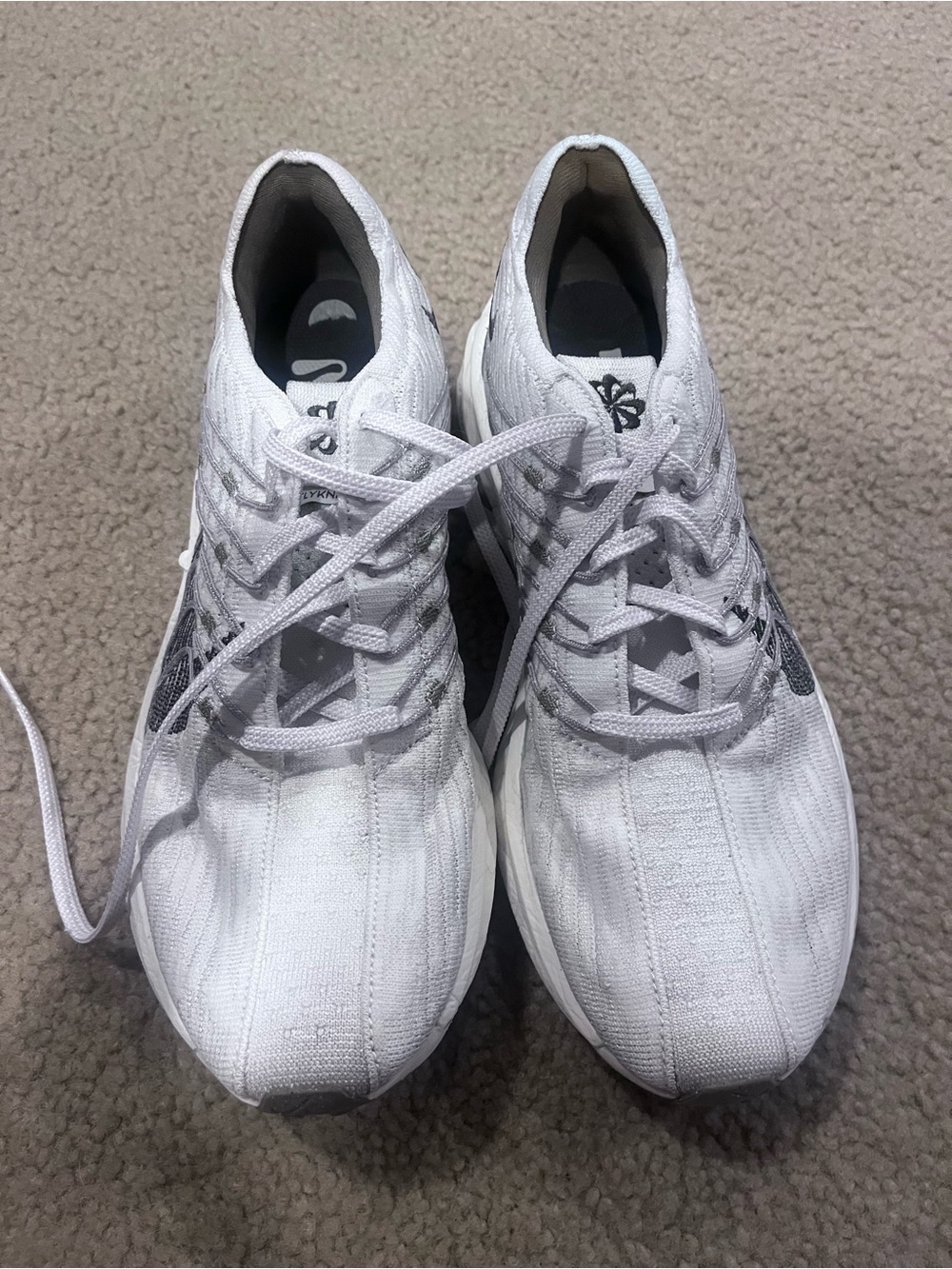 Men's Lightweight White Running Shoes size 9.5 EUC Pegasus Turbo Next